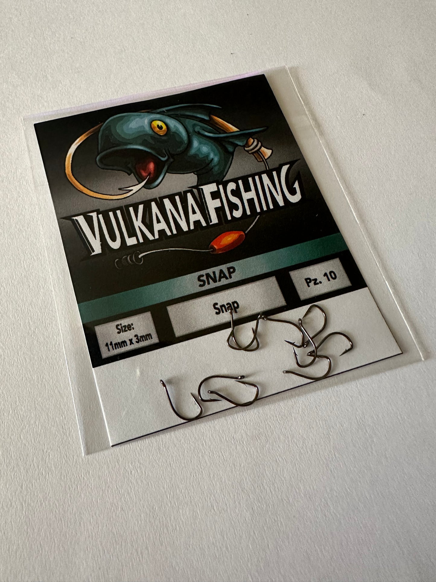 Competition hooks with ring (Width 5.5mm)